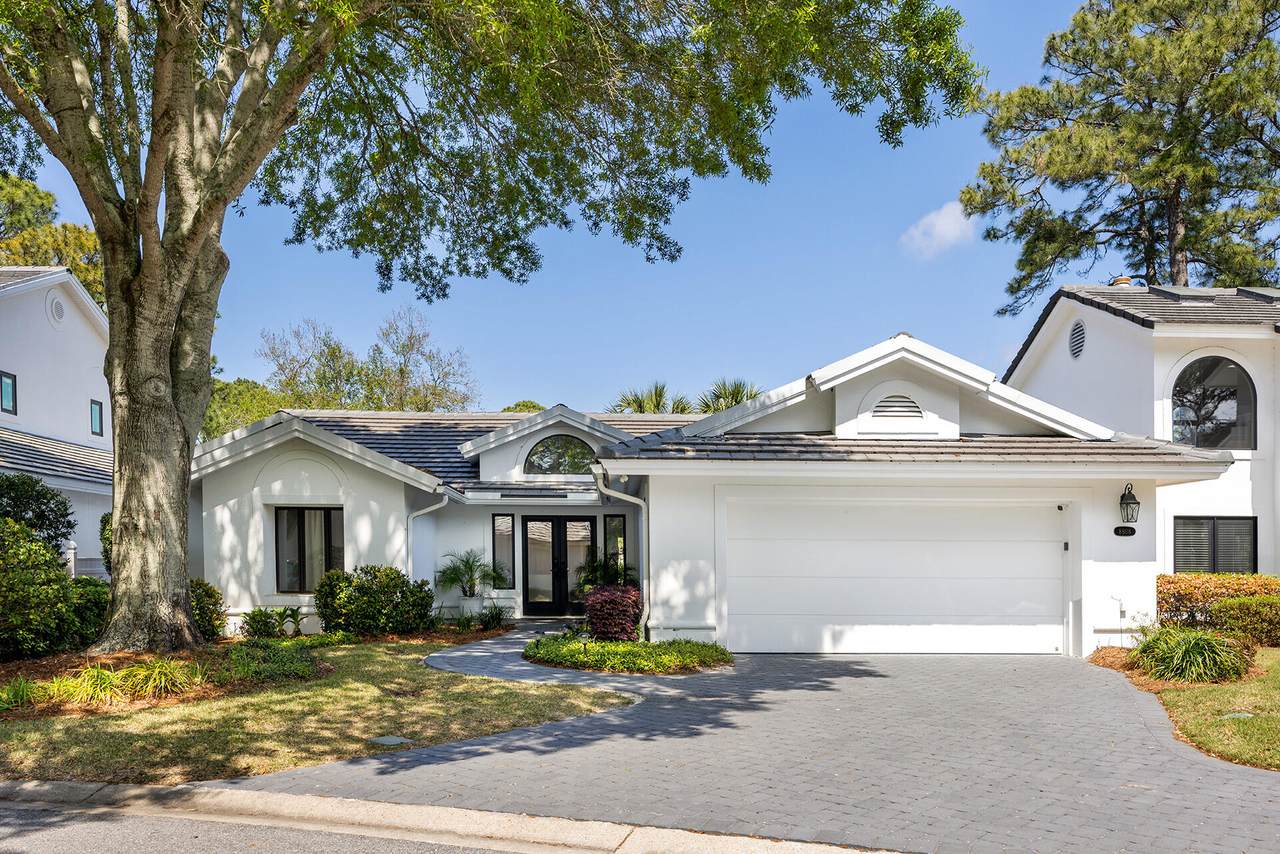 8808 Saint Andrews Drive - Photo 1