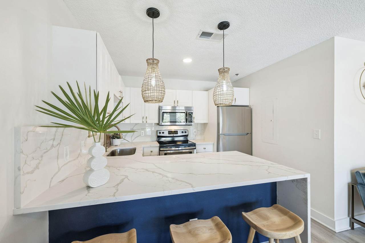 144 Spires Lane - Photo 1