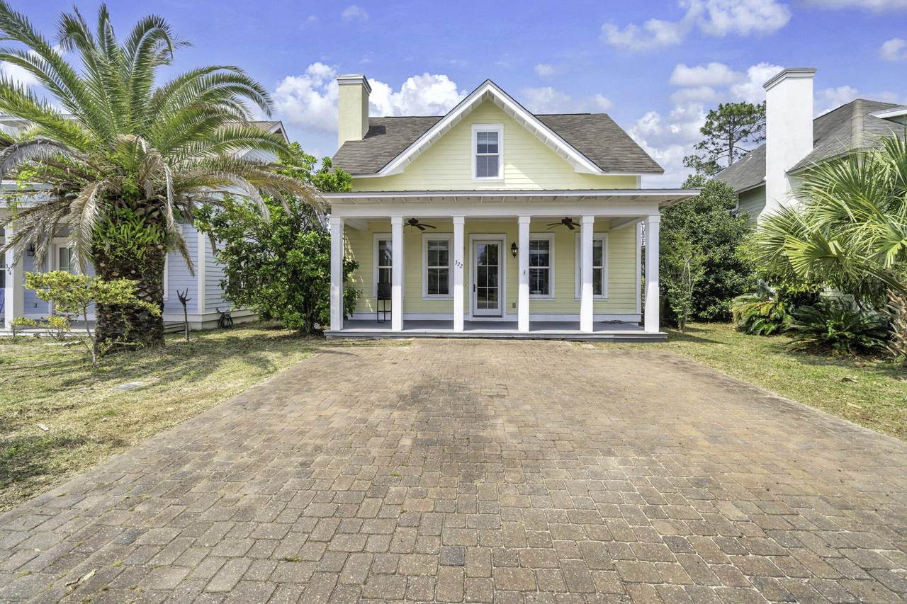 322 Madison Circle - Photo 1