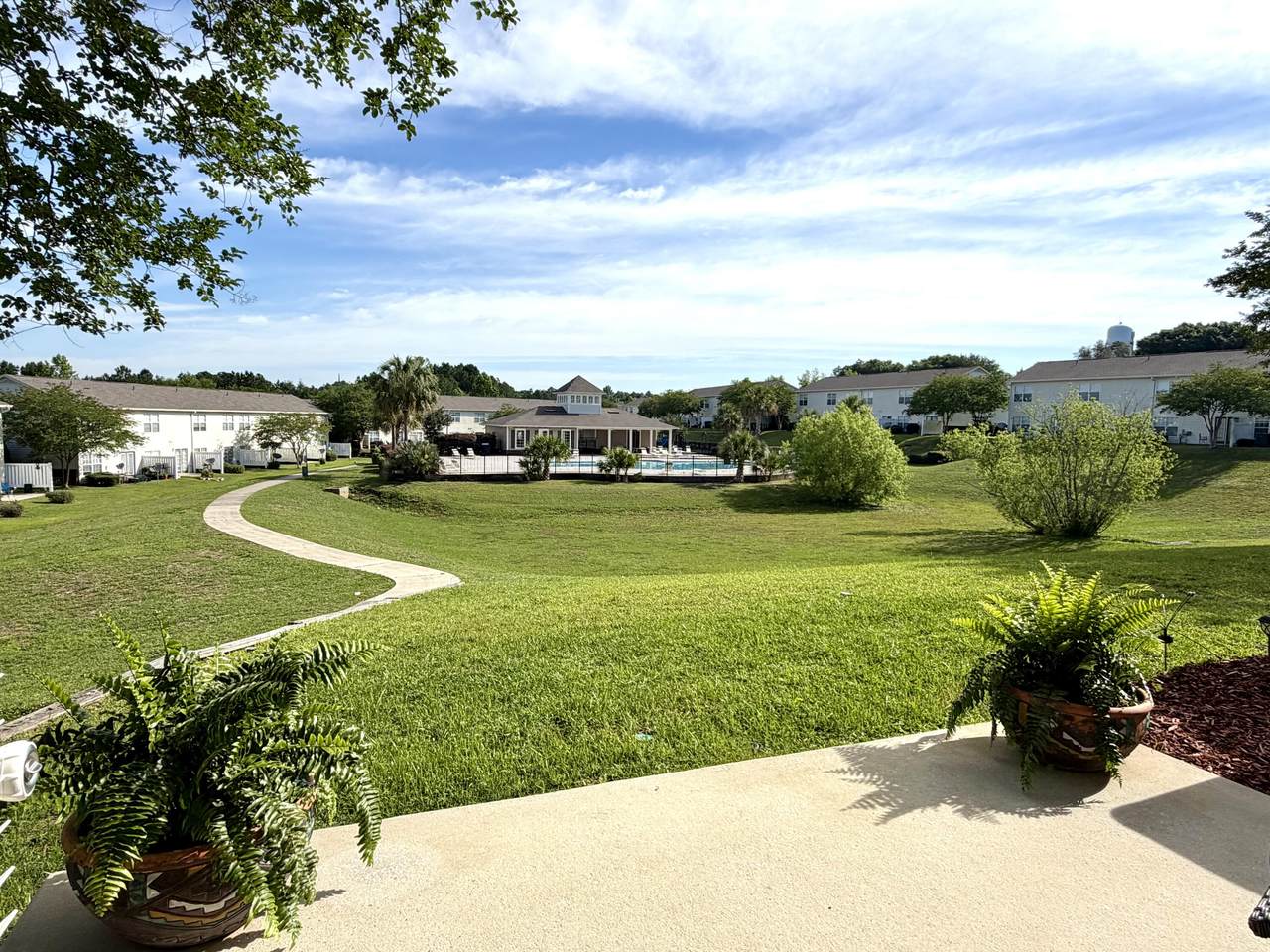 784 Majestic Drive - Photo 1