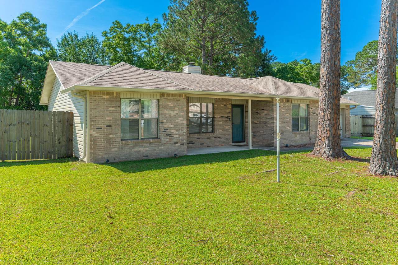 1621 Campbell Drive - Photo 1