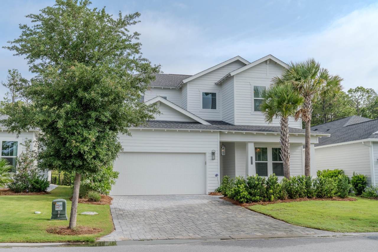 21 Anastasia Circle - Photo 1