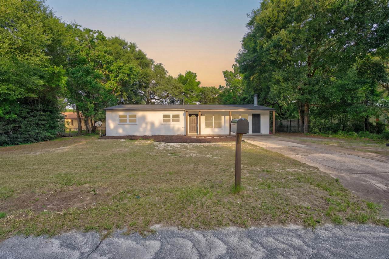 402 Gerold Street - Photo 1