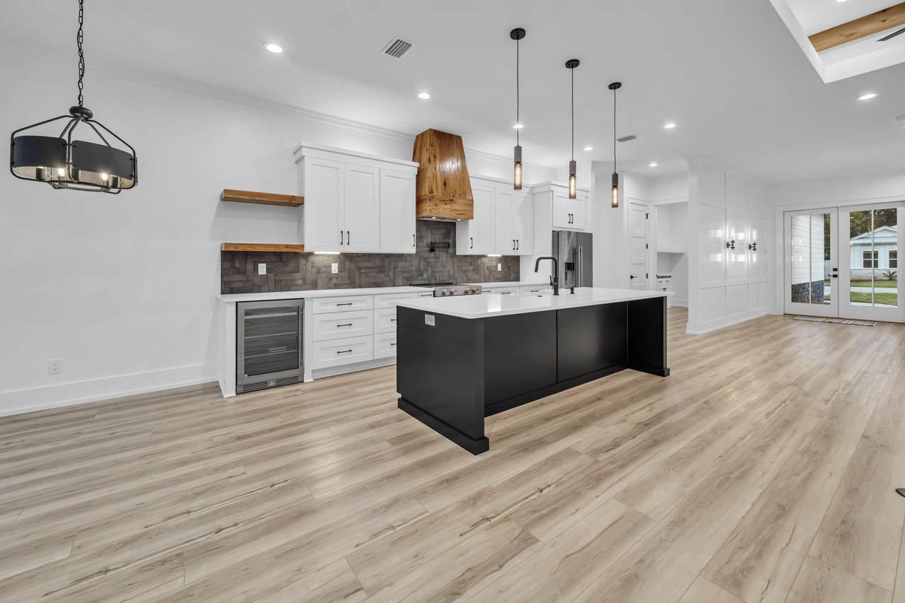 97 Muzzle Street - Photo 1