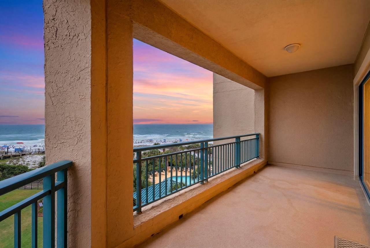 4414 Southwinds Drive - Photo 1