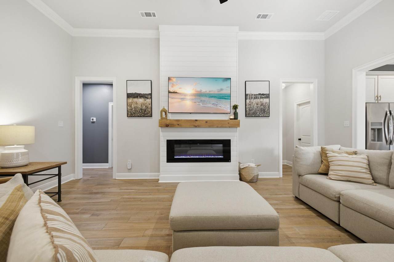 42 Flora Lane - Photo 1