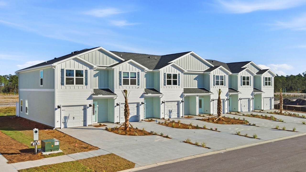 108 Bismark Boulevard - Photo 1