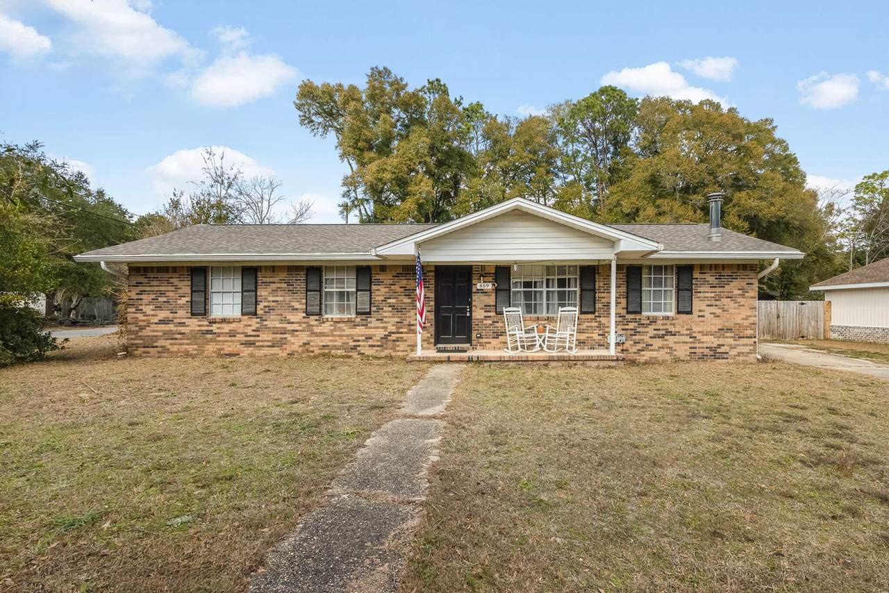 469 Stillwell Boulevard - Photo 1