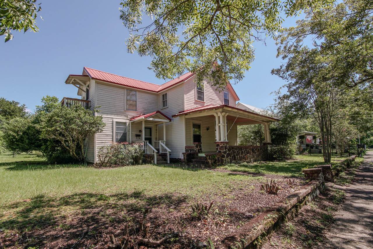 361 Park Avenue - Photo 1