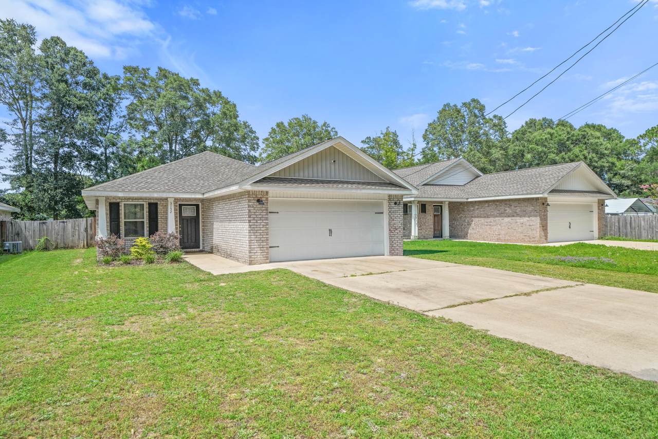 3152 Maple Street - Photo 1
