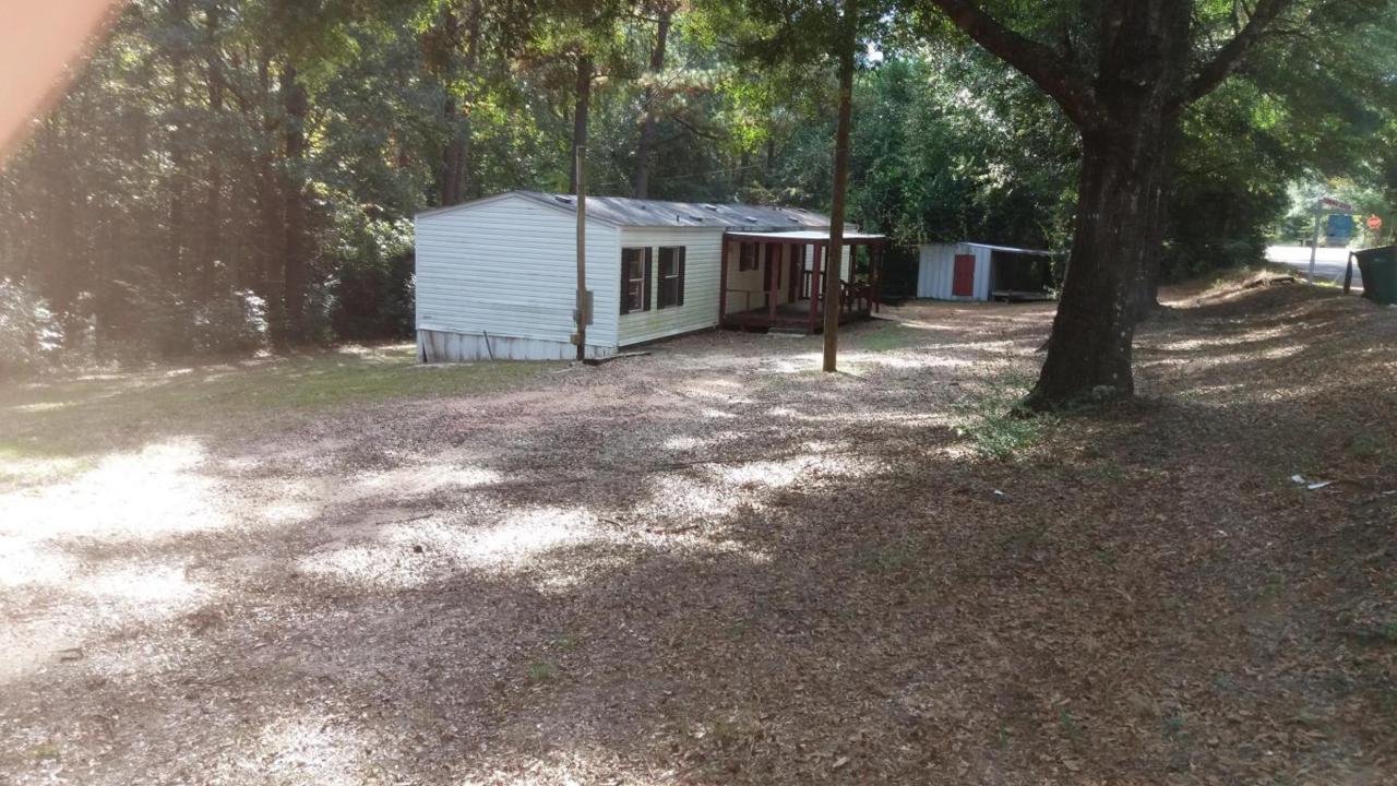 3204 Lakeview Street - Photo 1