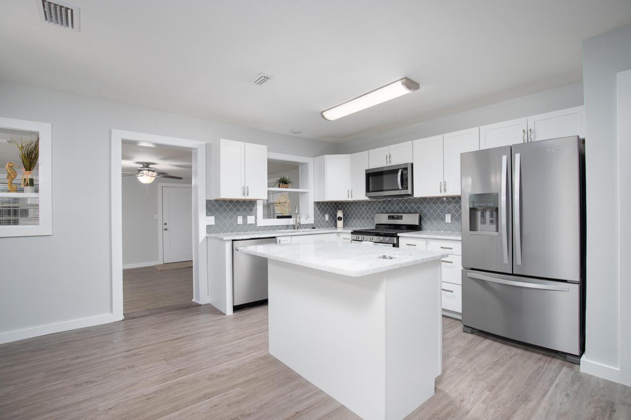 40 Magnolia Drive - Photo 1