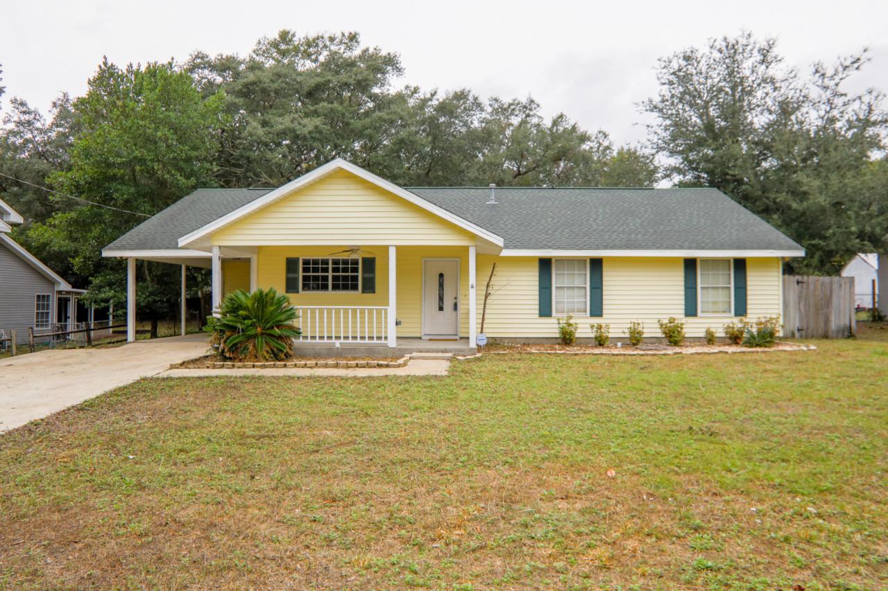 106 Michael Avenue - Photo 1