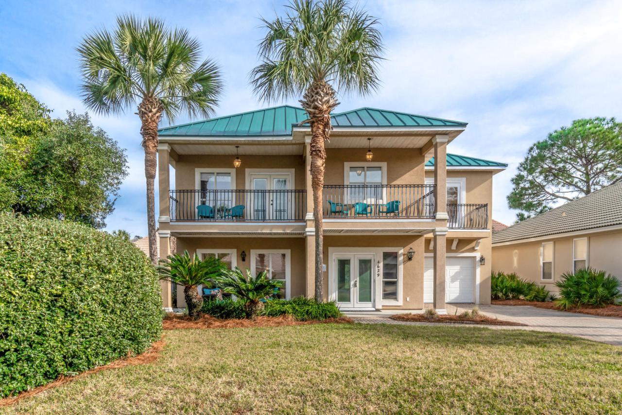 4629 Paradise Isle - Photo 1