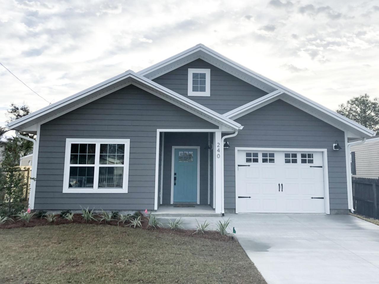 240 16th Street - Photo 1