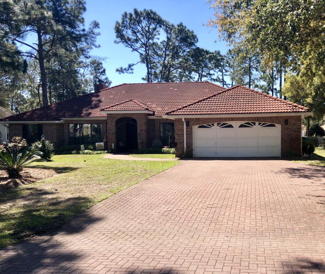 114 Baywind Drive - Photo 1