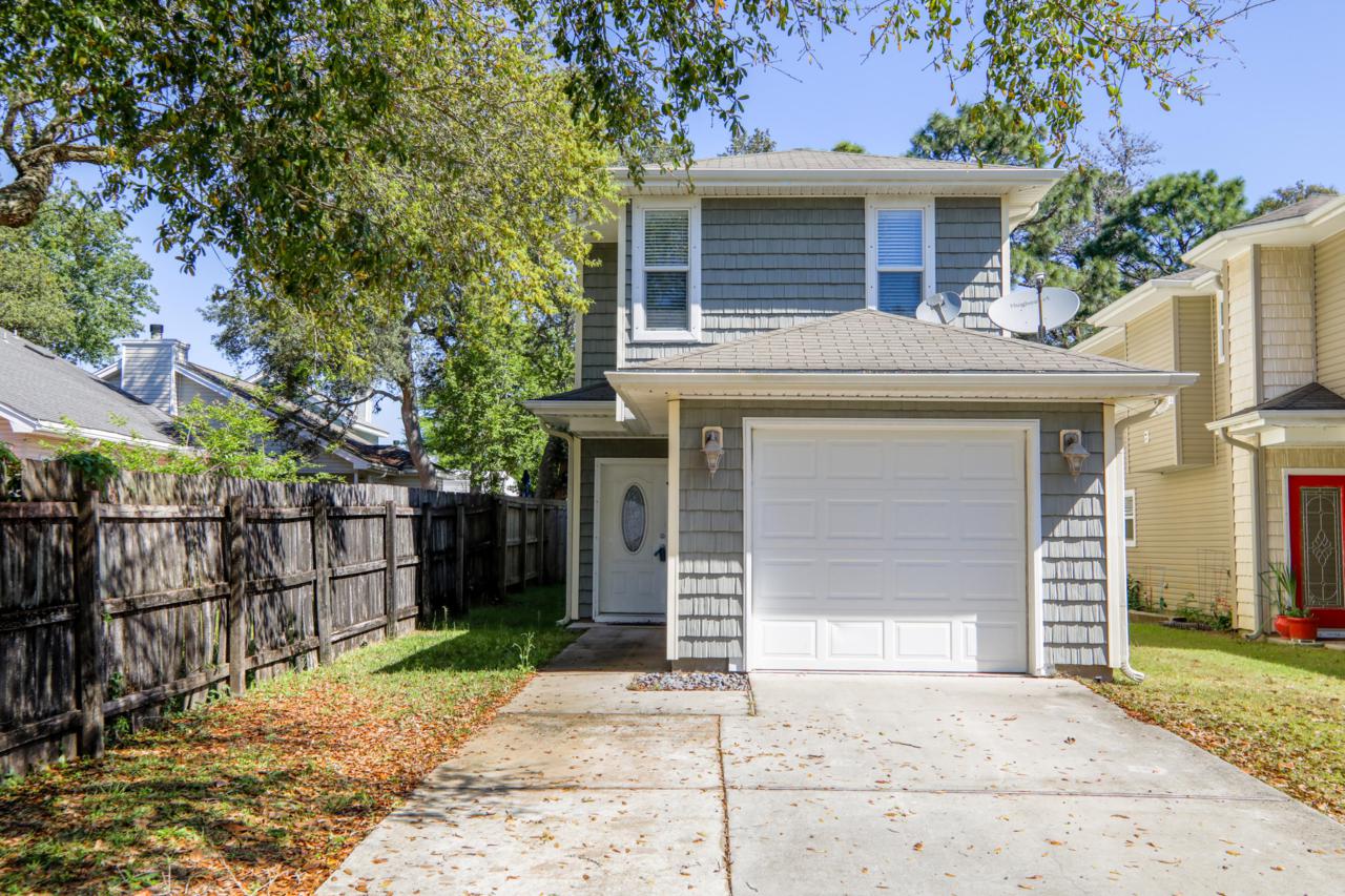 201 9Th Avenue - Photo 1