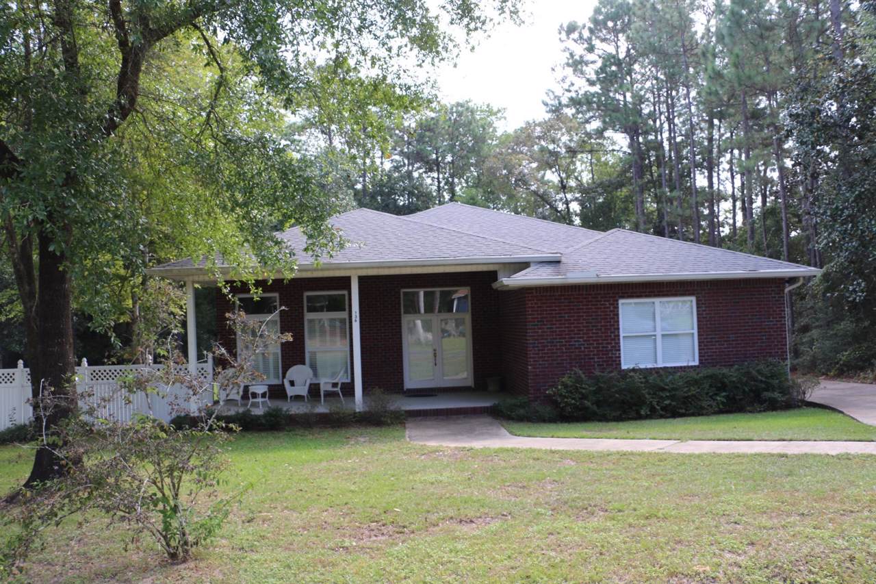 136 Country Manor Road - Photo 1