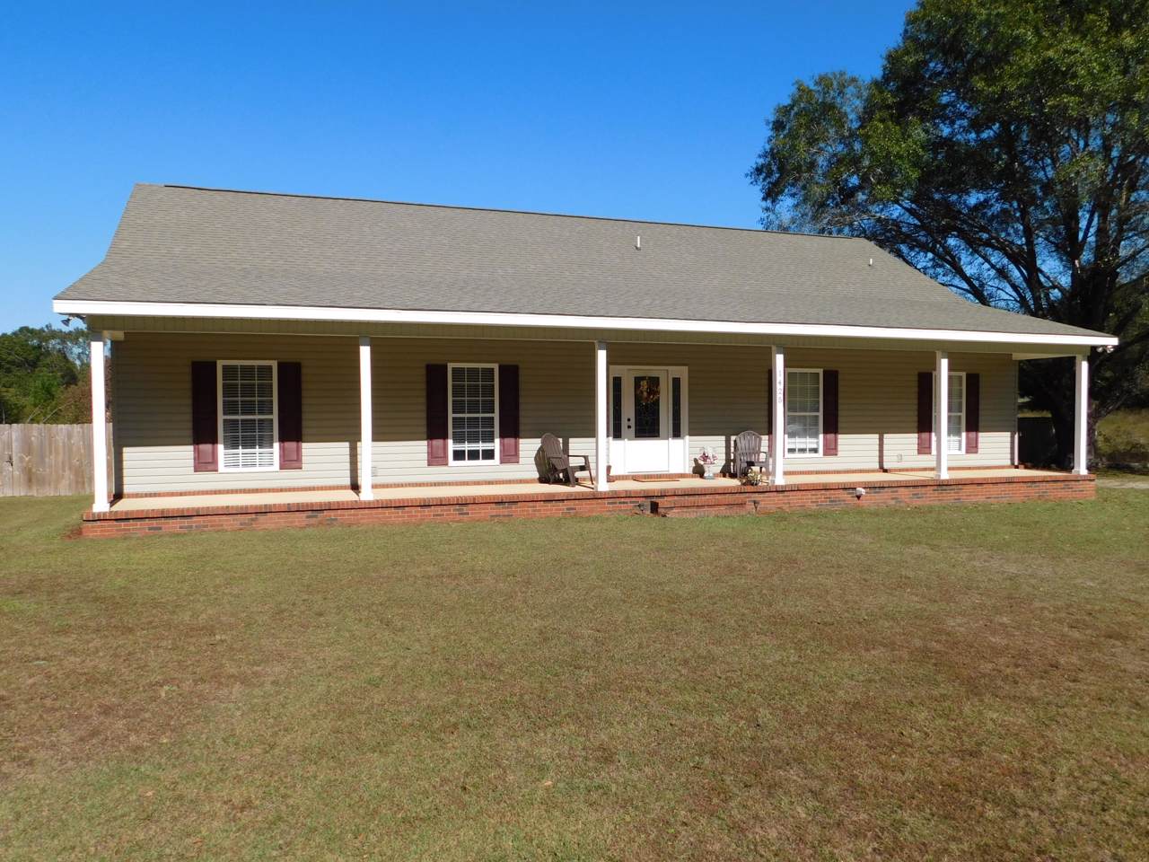 1425 Dan Barnes Road - Photo 1