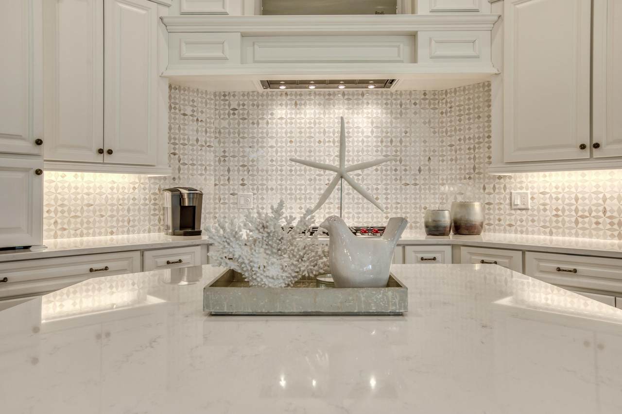 3413 Ravenwood Lane - Photo 1