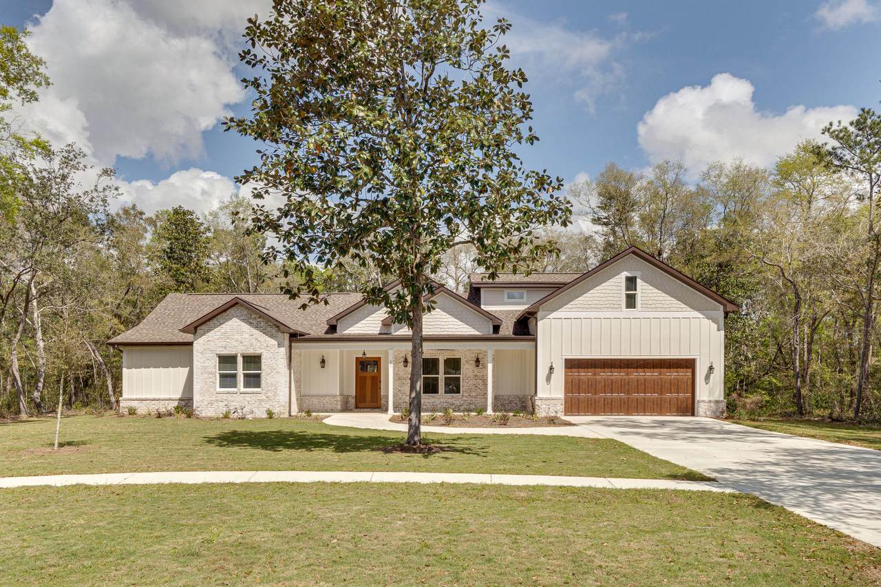 201 Harmony Way - Photo 1