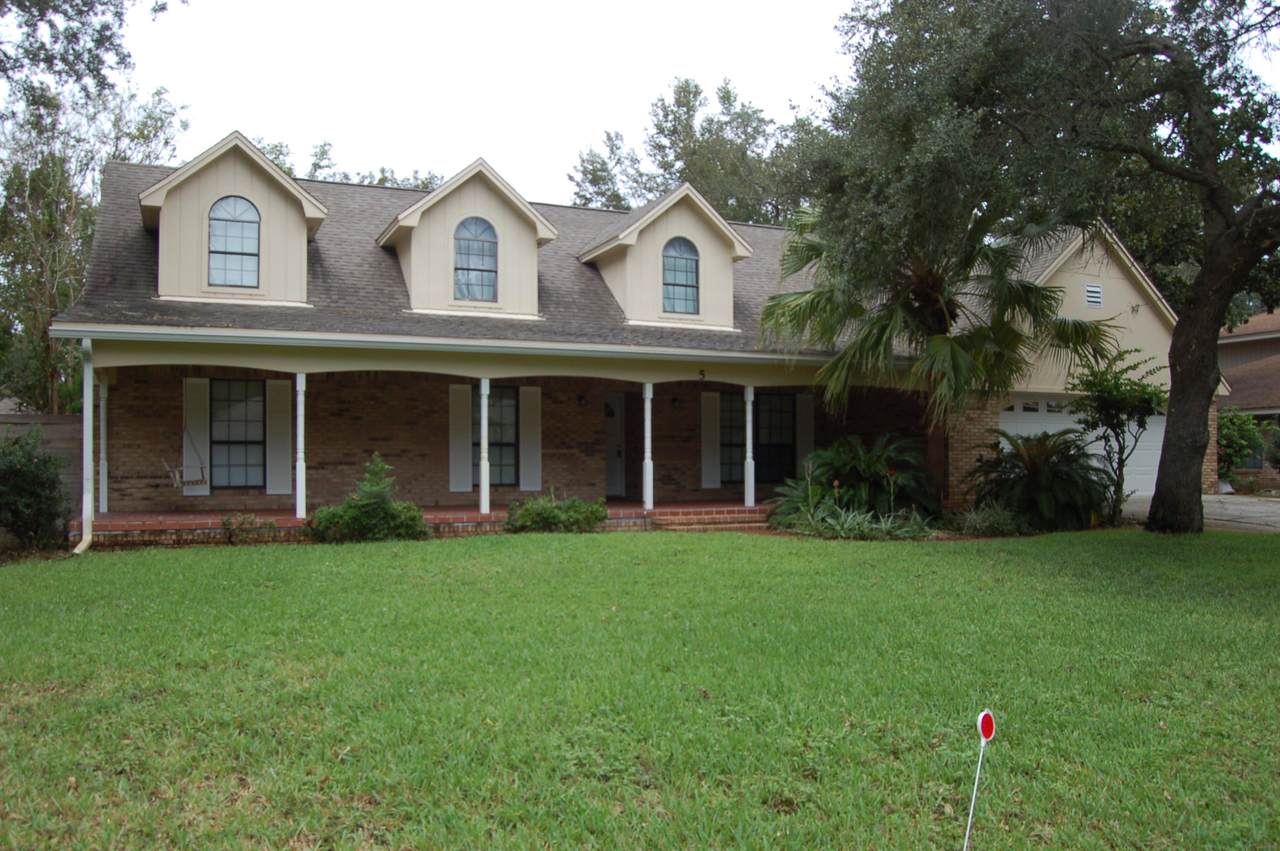 5 Shady Lane - Photo 1