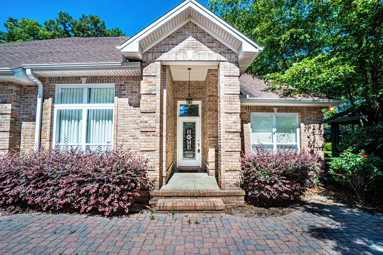 4812 Grove Street - Photo 1