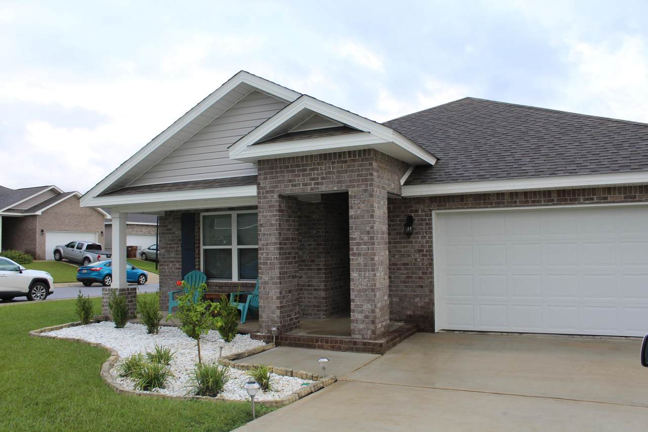 5736 Guinevere Lane - Photo 1