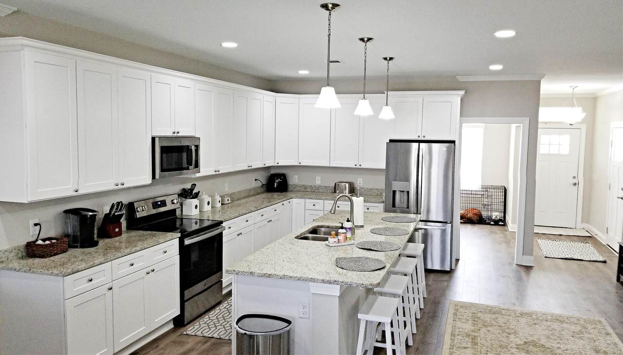 210 Partridge Lane - Photo 1