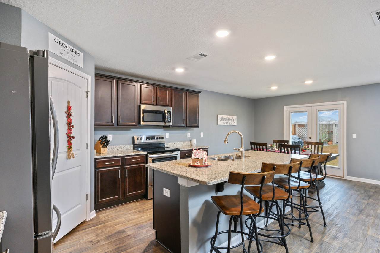 742 Widgeon Way - Photo 1
