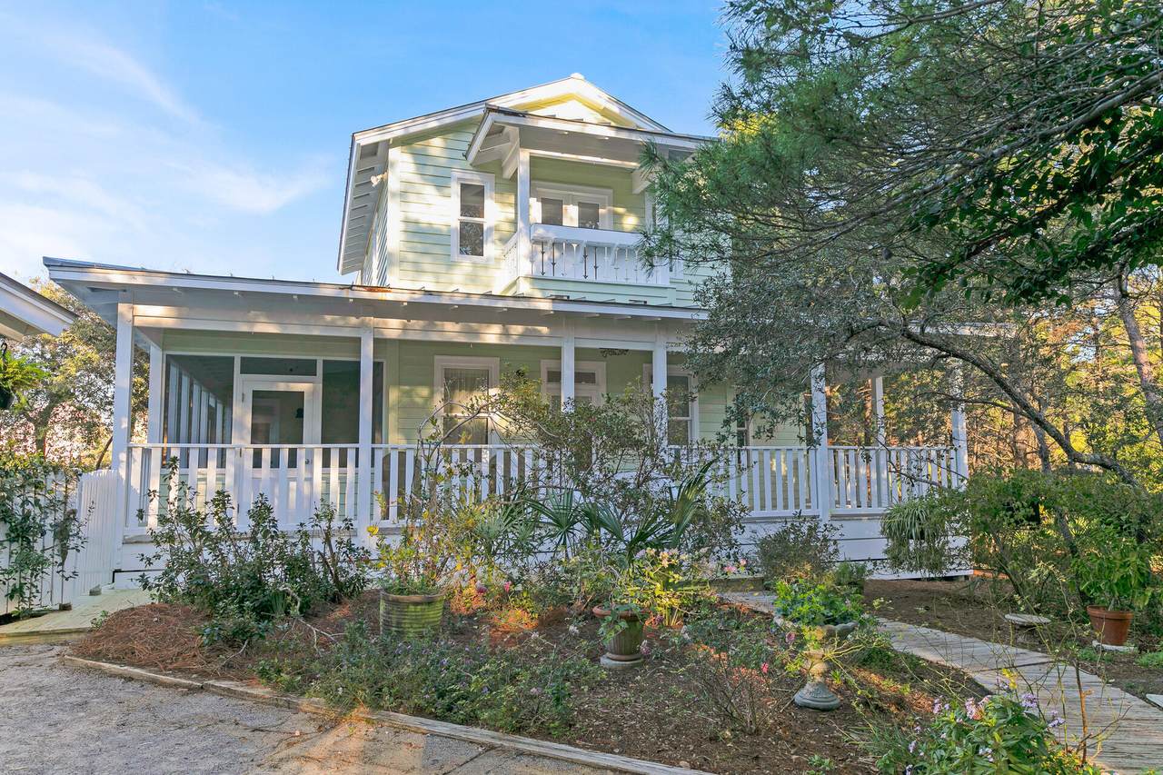 219 Rolling Dunes Drive - Photo 1