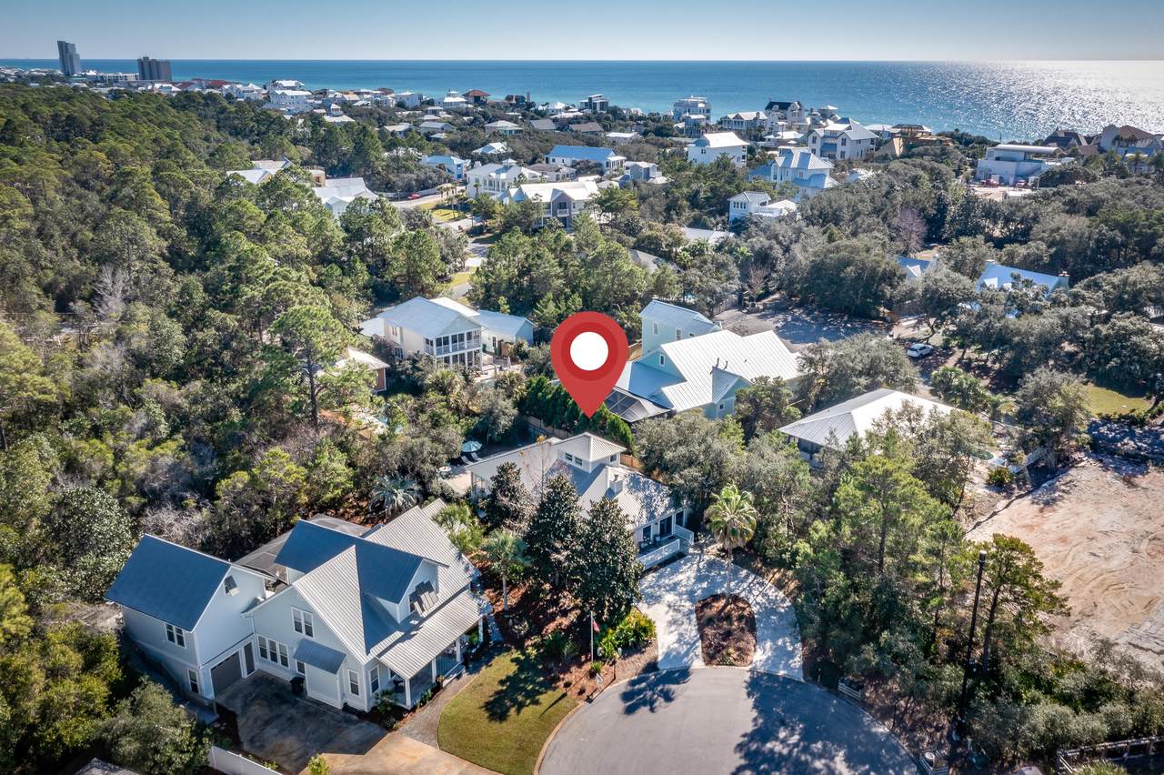 152 Suzanne Drive - Photo 1