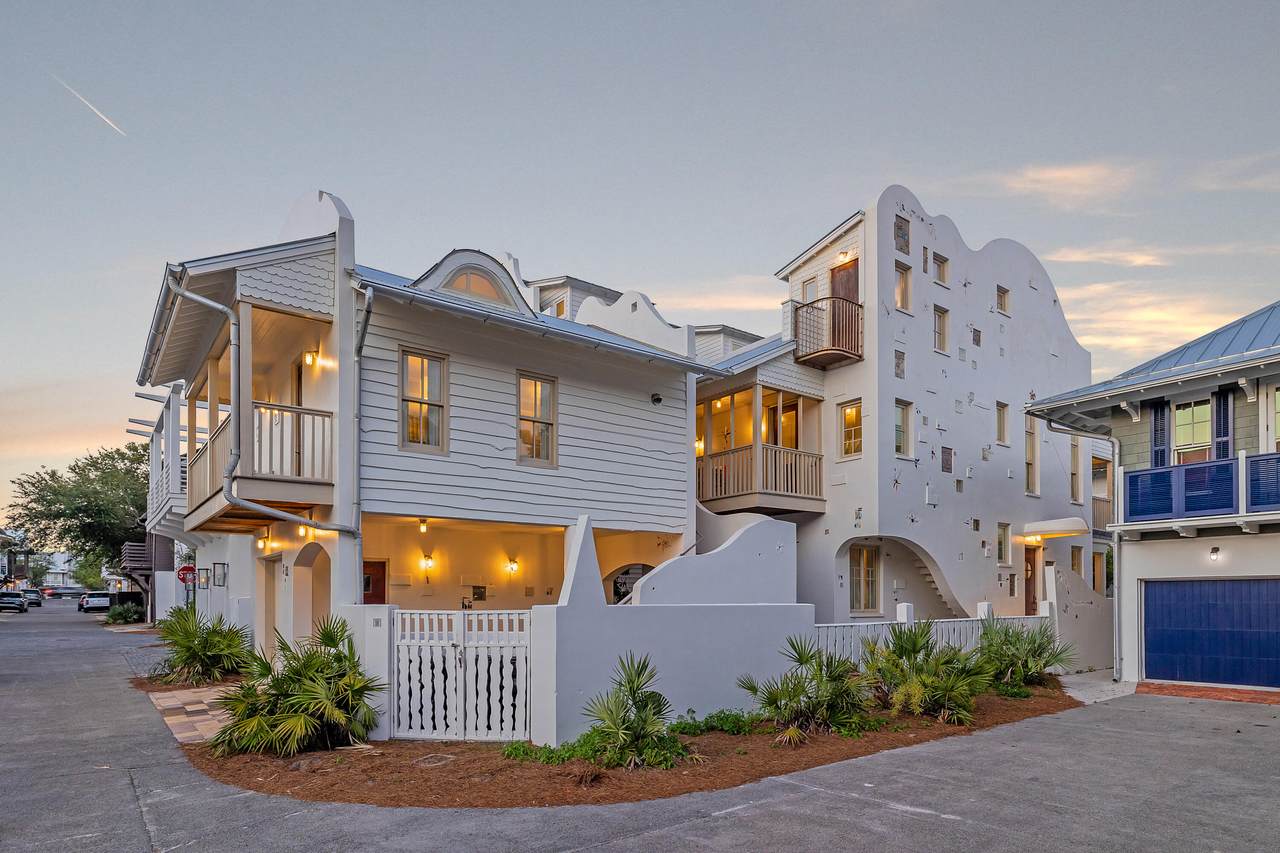 13 Spanish Town Lane - Photo 1