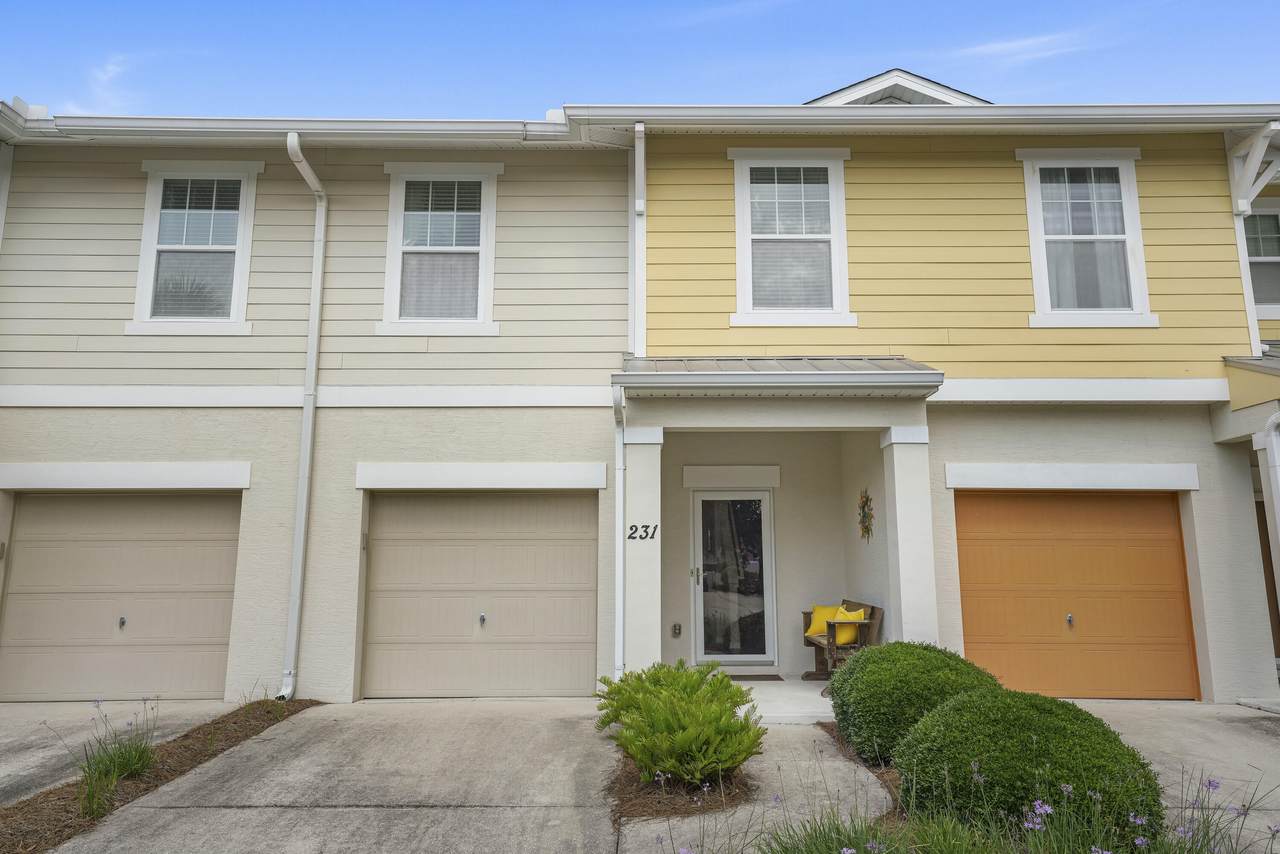 231 Sand Oak Boulevard - Photo 1