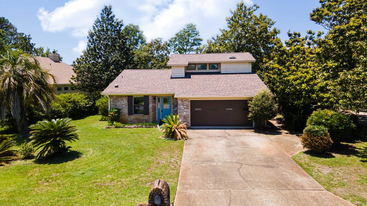 51 Arapaho Drive - Photo 1