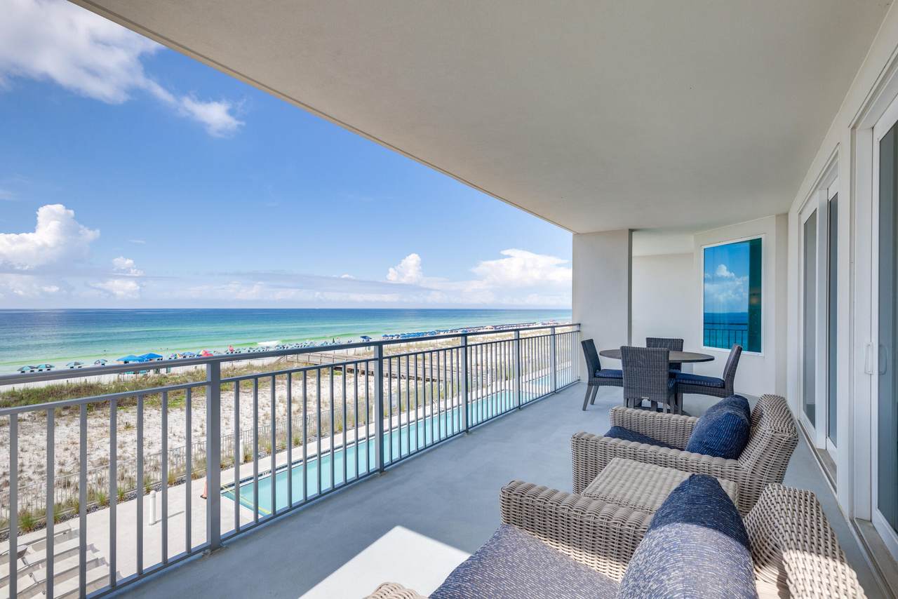 858 Scallop Court - Photo 1