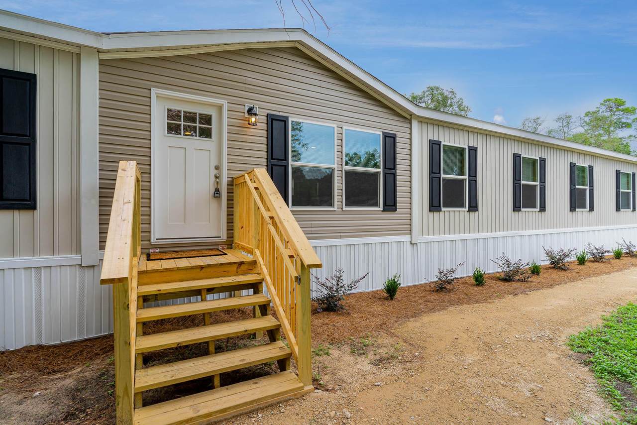 289 Water Oak Street - Photo 1