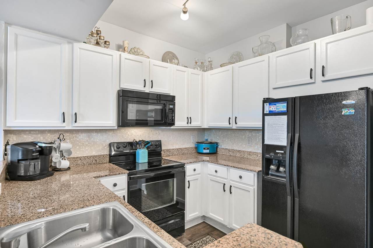4207 Indian Bayou Trail - Photo 1