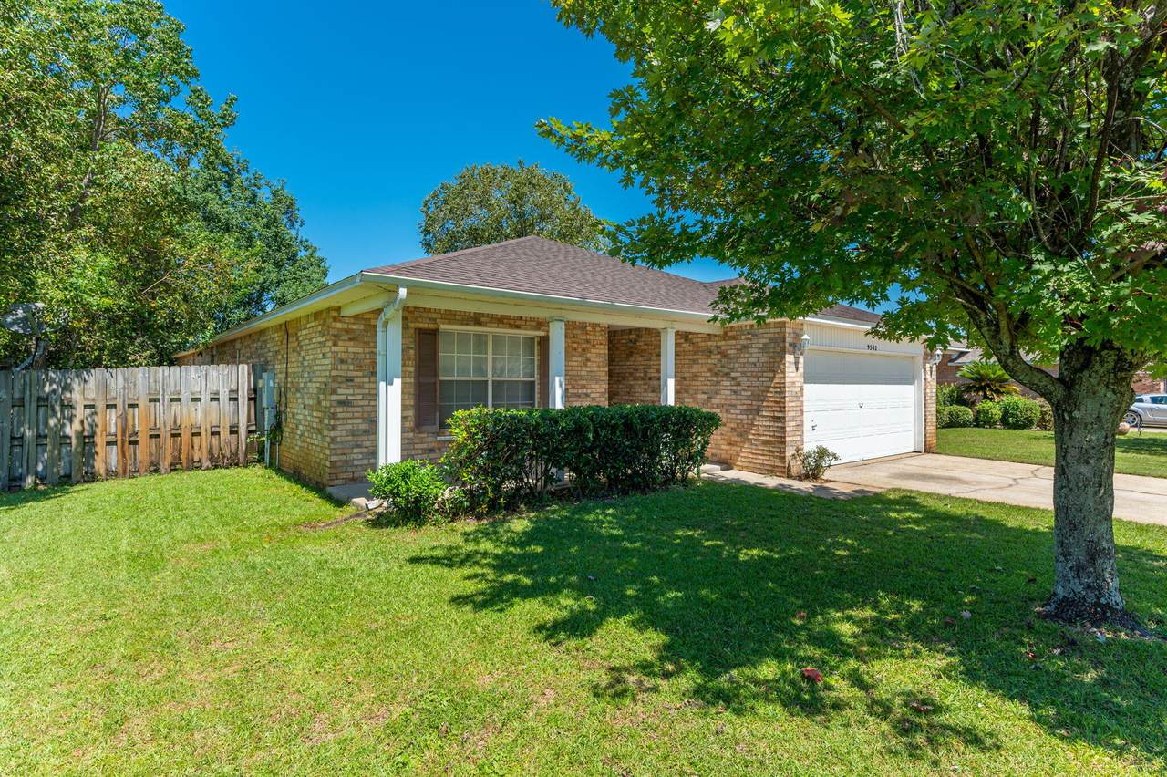 9502 Parker Place Drive - Photo 1
