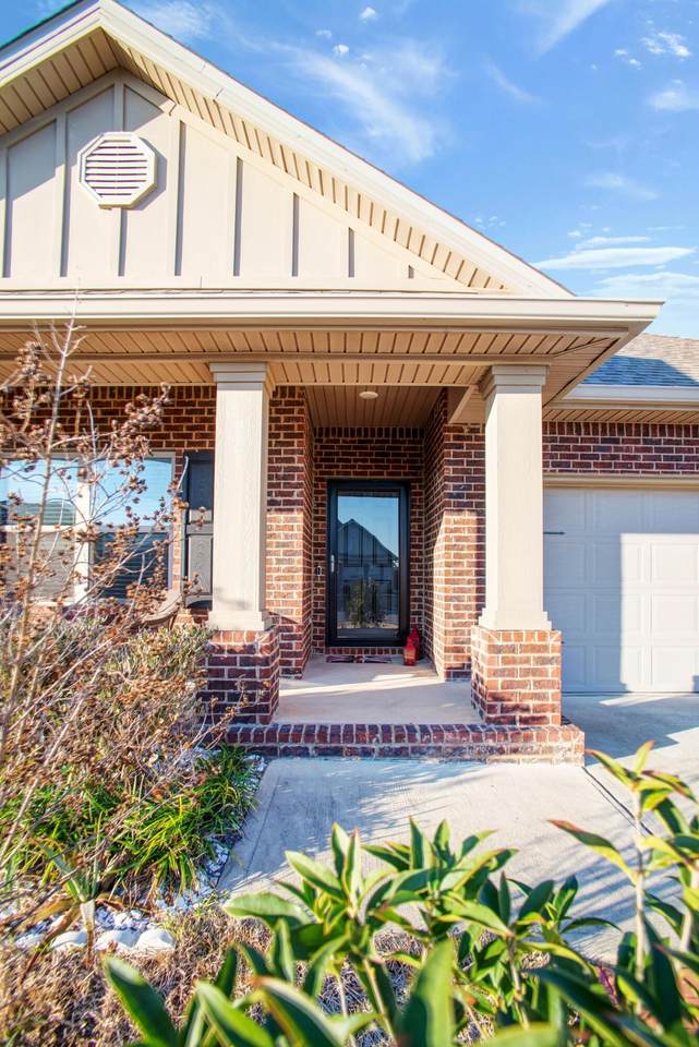 434 Chickadee Street - Photo 1