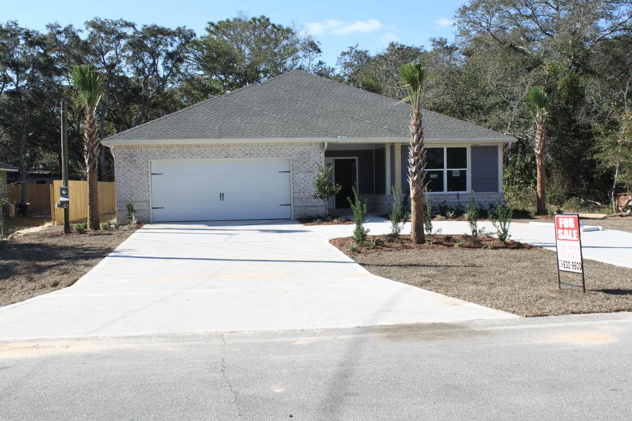 29 4th Street - Photo 1