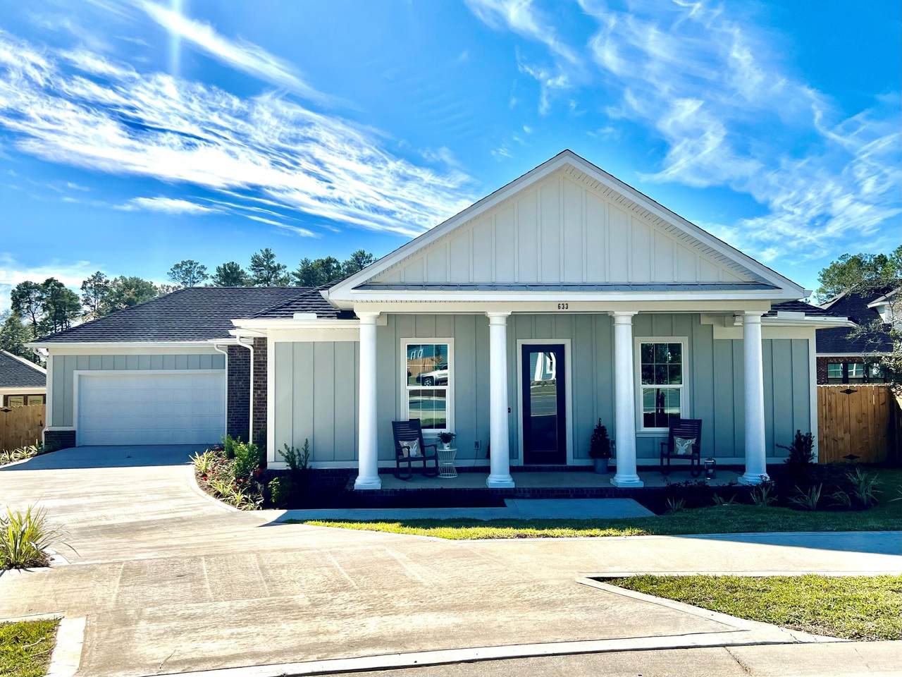 633 Chamomile Court - Photo 1