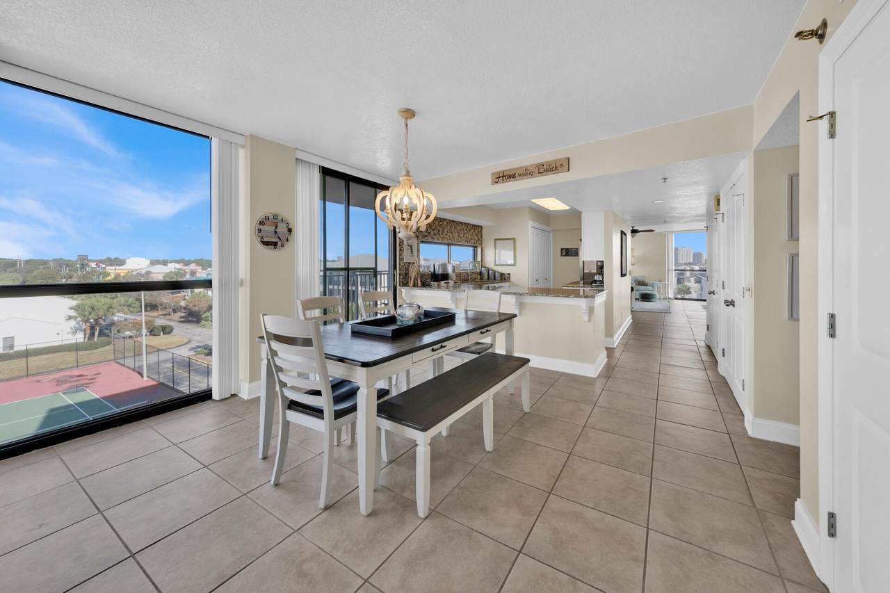 114 Mainsail Drive - Photo 1