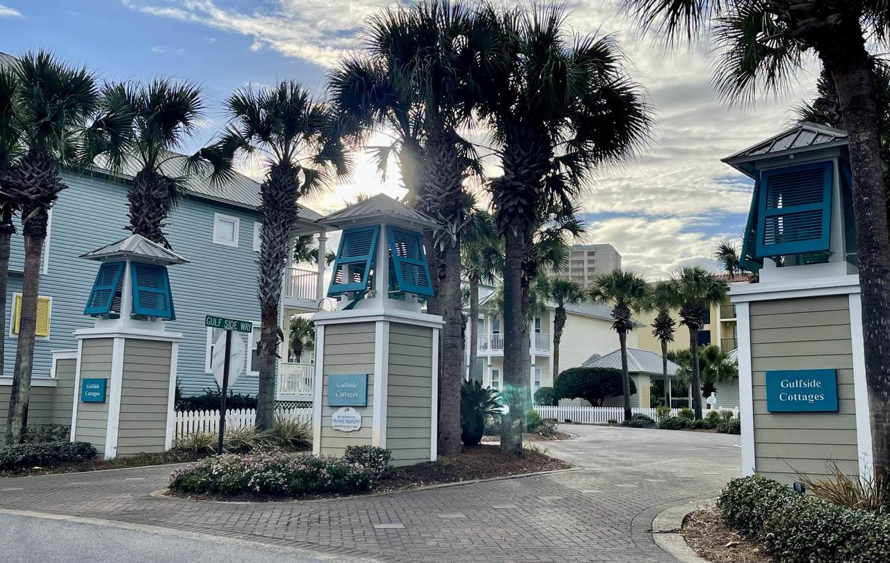 16 Gulfside Way - Photo 1