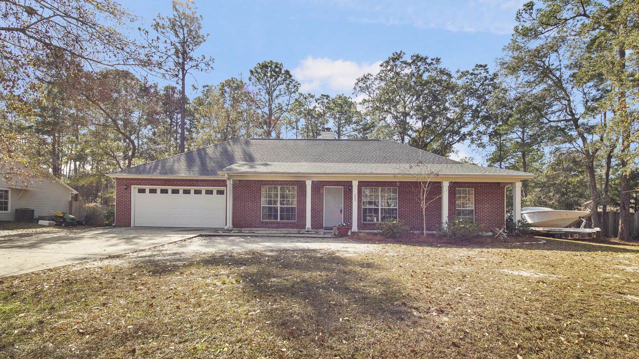 623 Bay Grove Road - Photo 1
