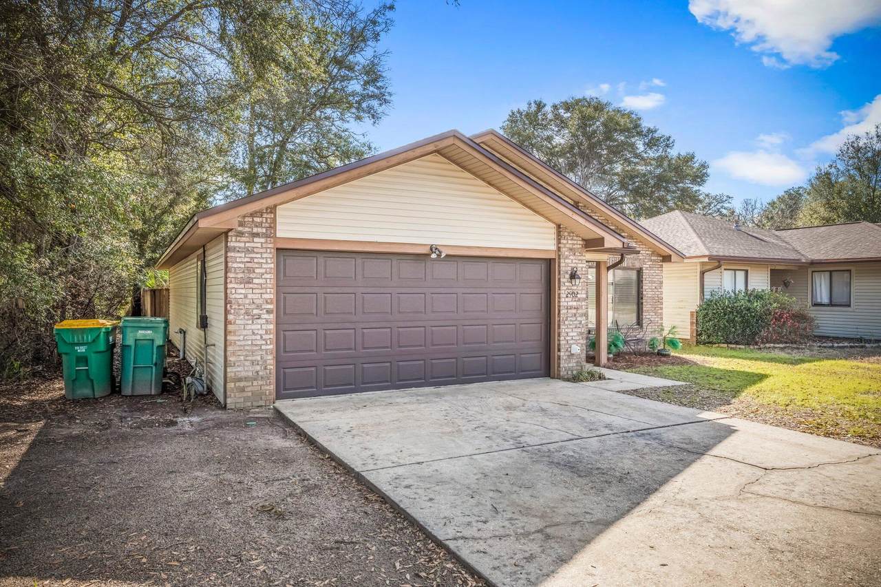 2902 Alpine Place - Photo 1