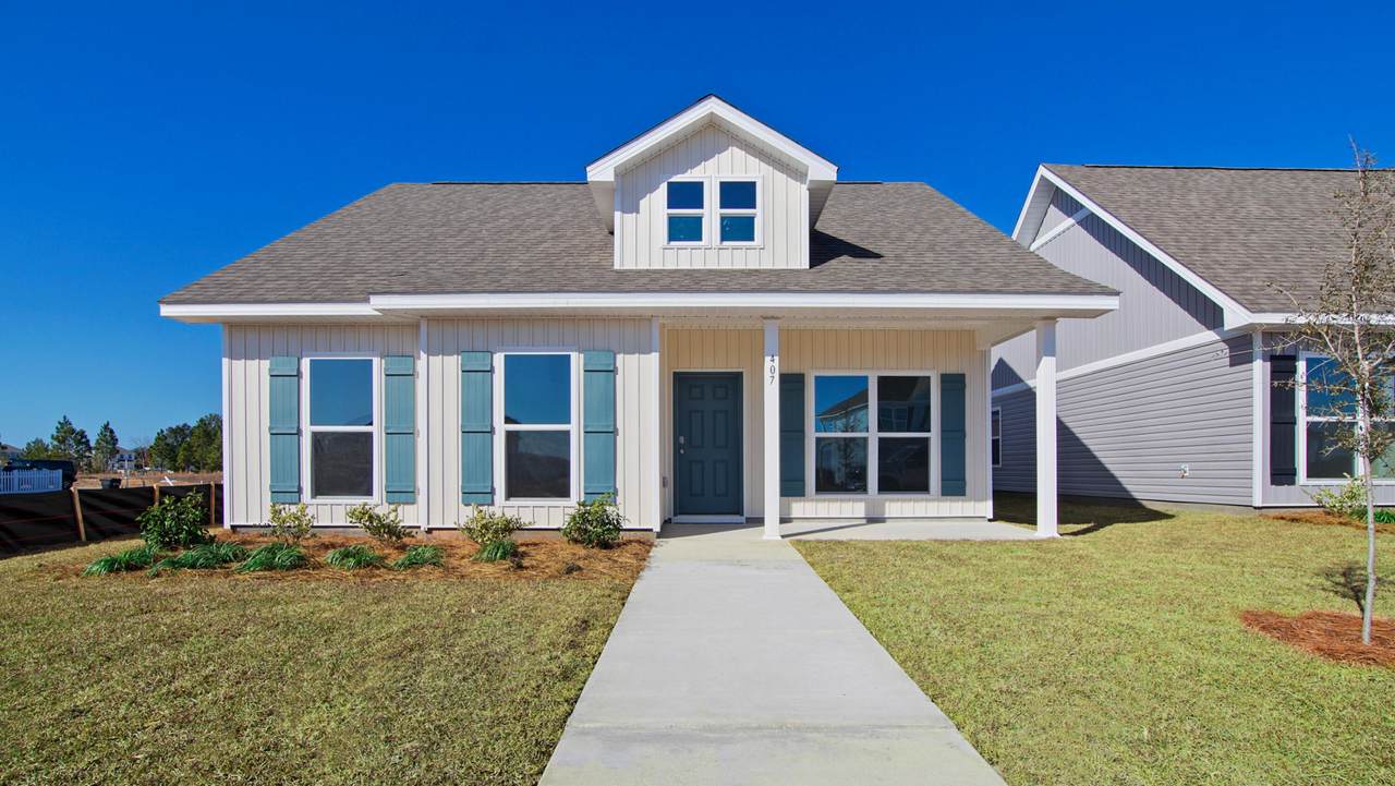 407 Arrowwood Boulevard - Photo 1