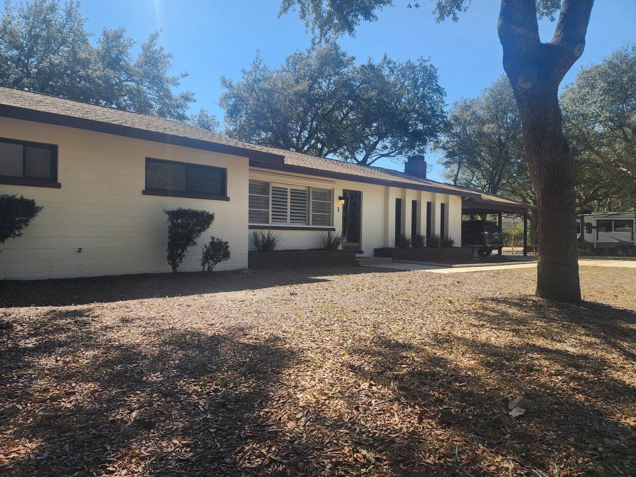 2 Warwick Drive - Photo 1