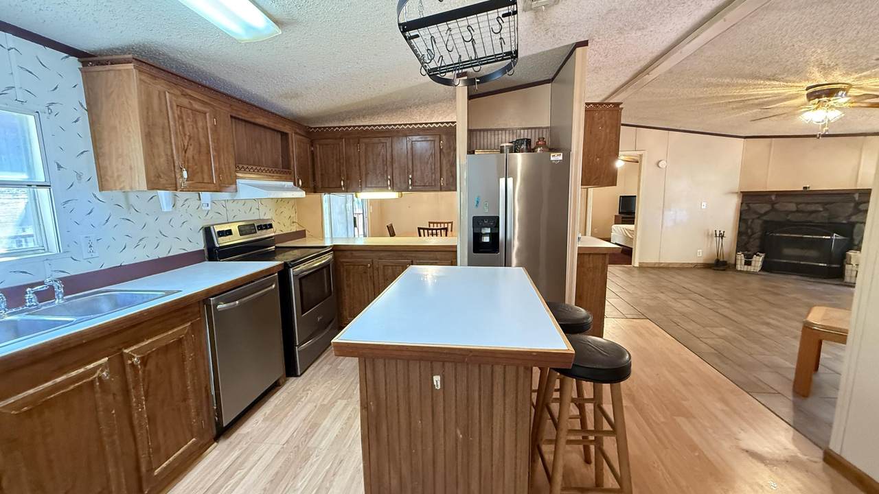5243 Morris Street - Photo 1