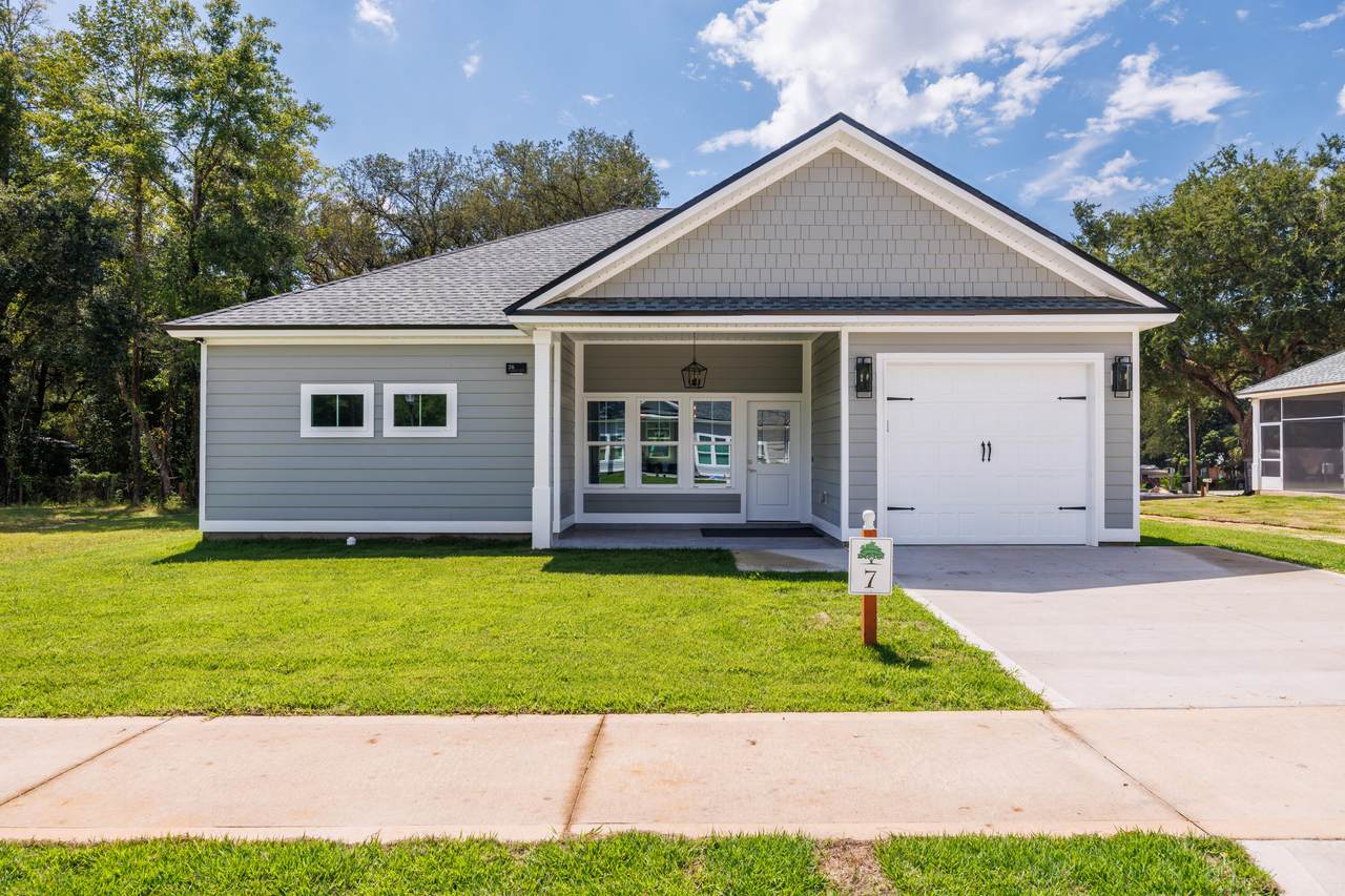 26 Shebbi Lane - Photo 1